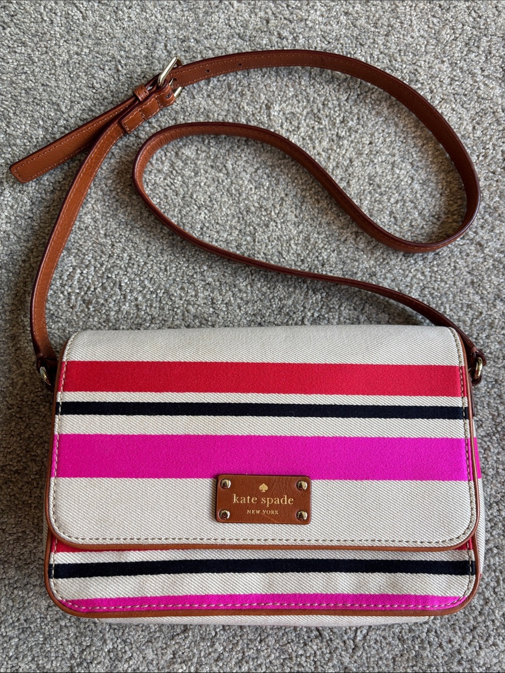 Kate Spade Oak Island Stripe Fynn Crossbody bag